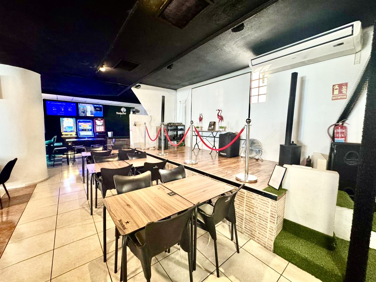 Commercial unit for sale in San Miguel De Salinas, Alicante, Spain