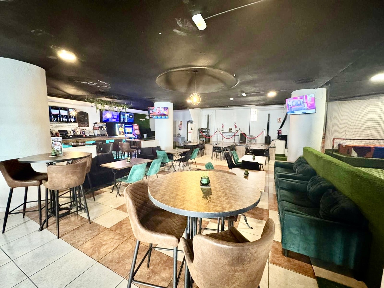 Commercial unit for sale in San Miguel De Salinas, Alicante, Spain