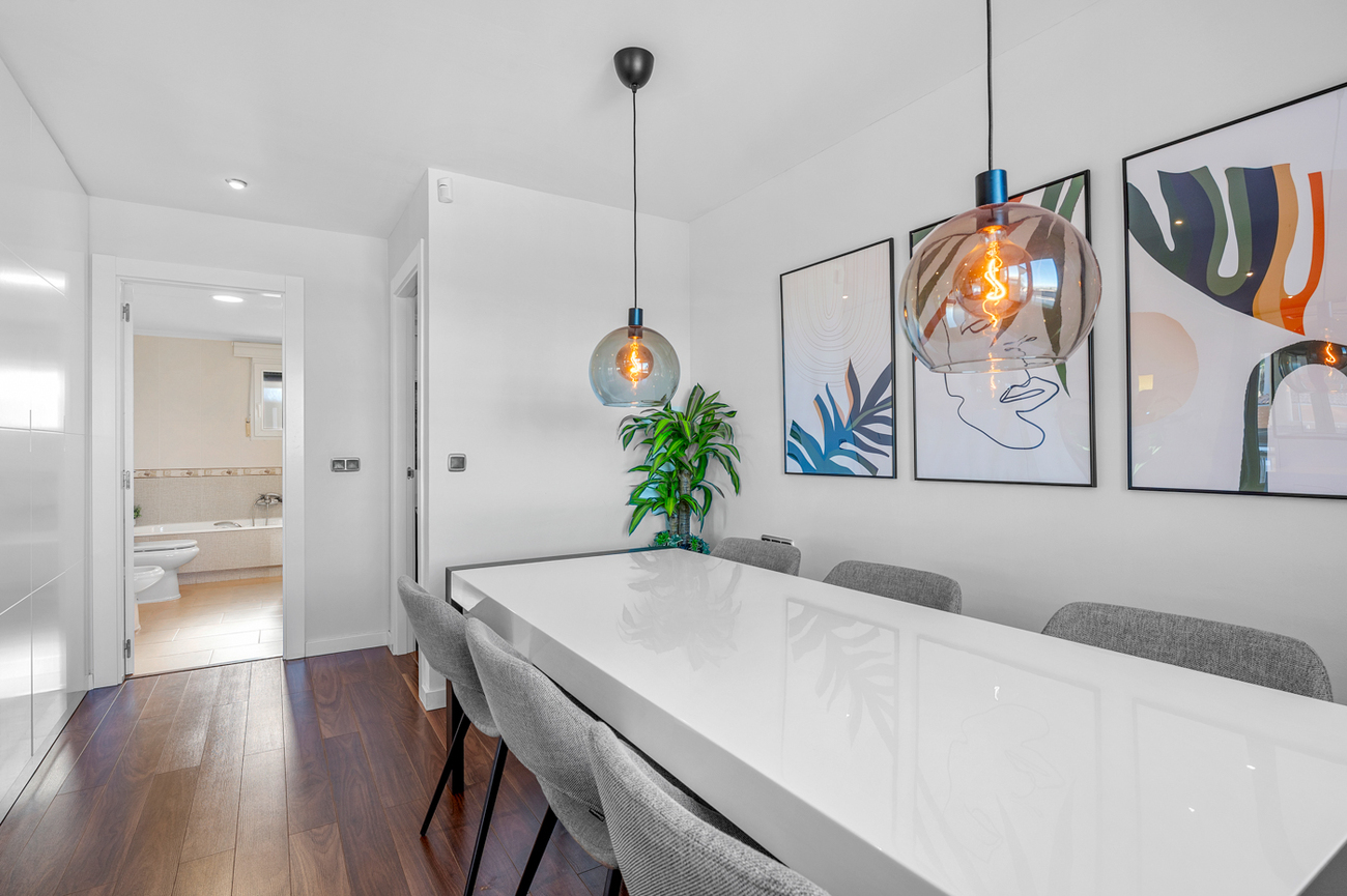 Villa for sale in Ciudad De Las Comunicaciones, Alicante, Spain