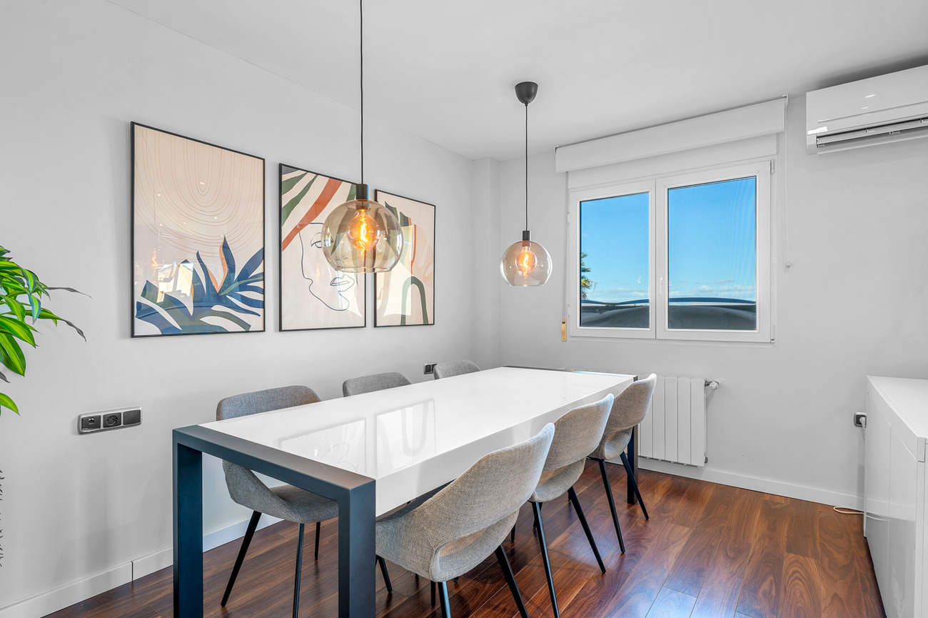 Villa for sale in Ciudad De Las Comunicaciones, Alicante, Spain