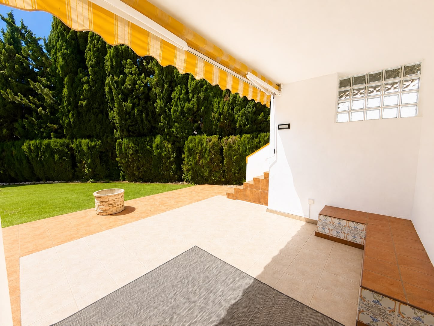 Villa for sale in Villamartin, Alicante, Spain