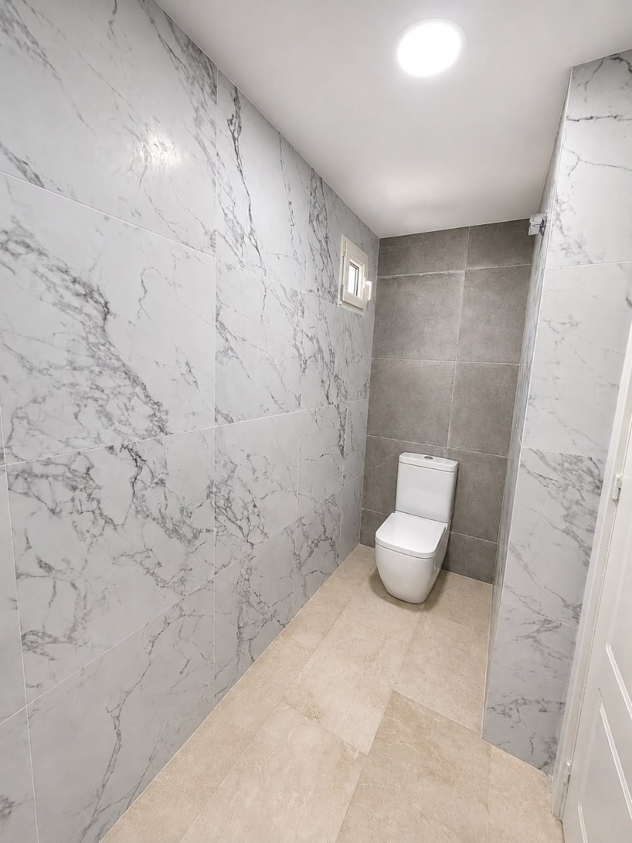 Villa for sale in Villamartin, Alicante, Spain