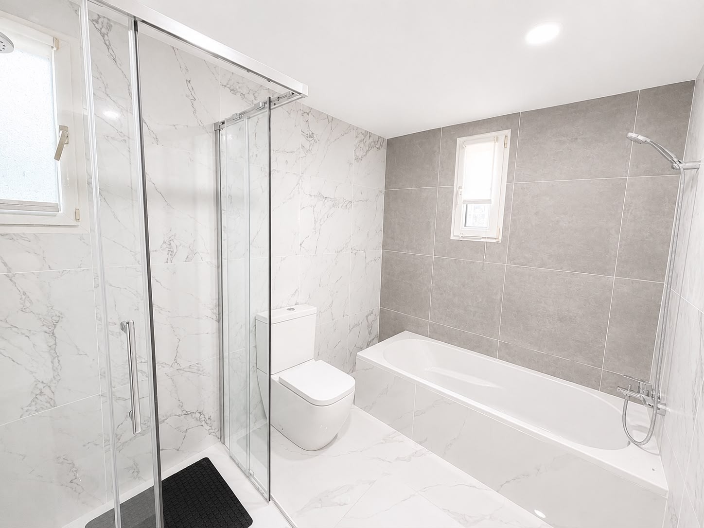 Villa for sale in Villamartin, Alicante, Spain