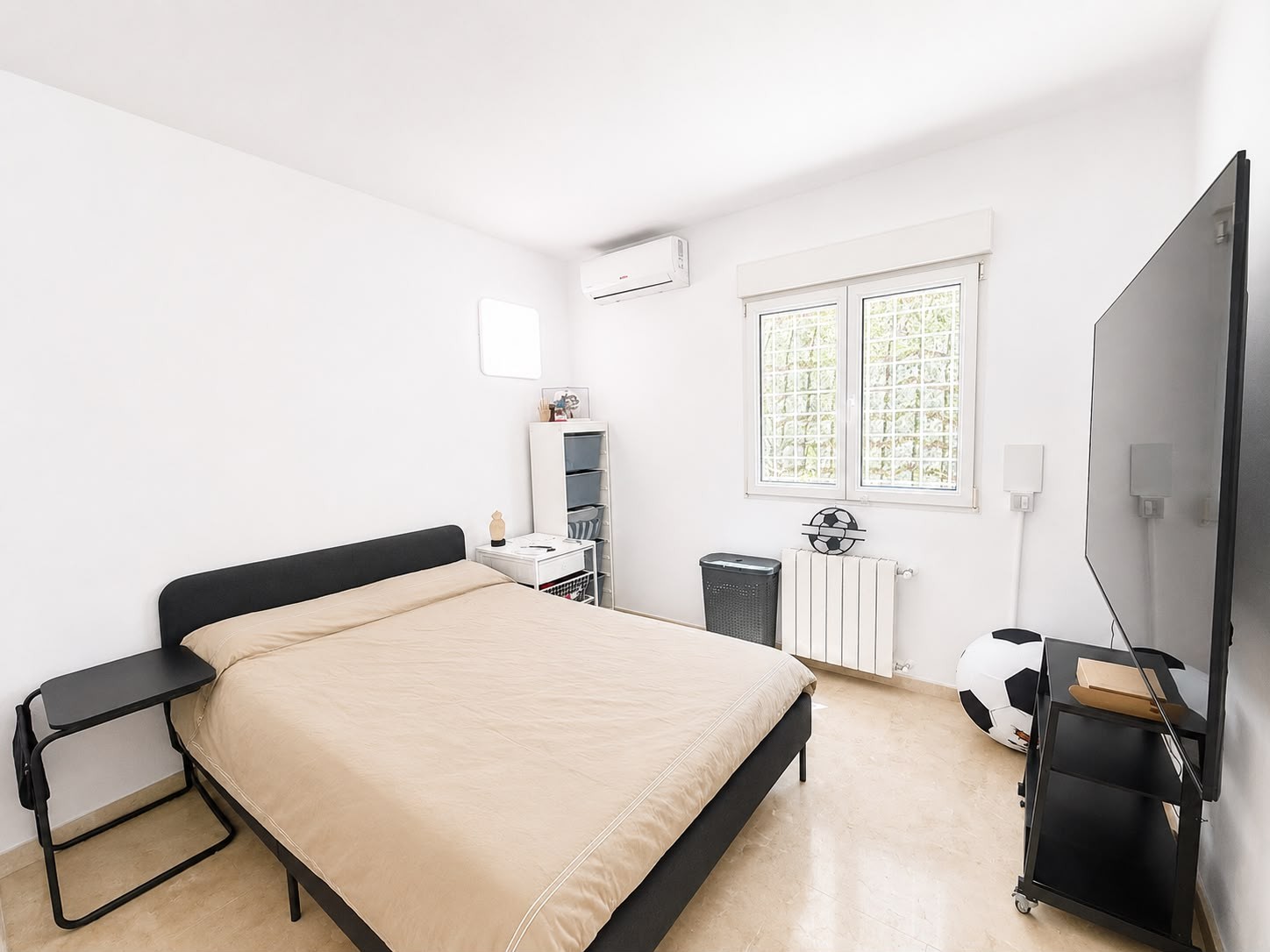 Villa for sale in Villamartin, Alicante, Spain