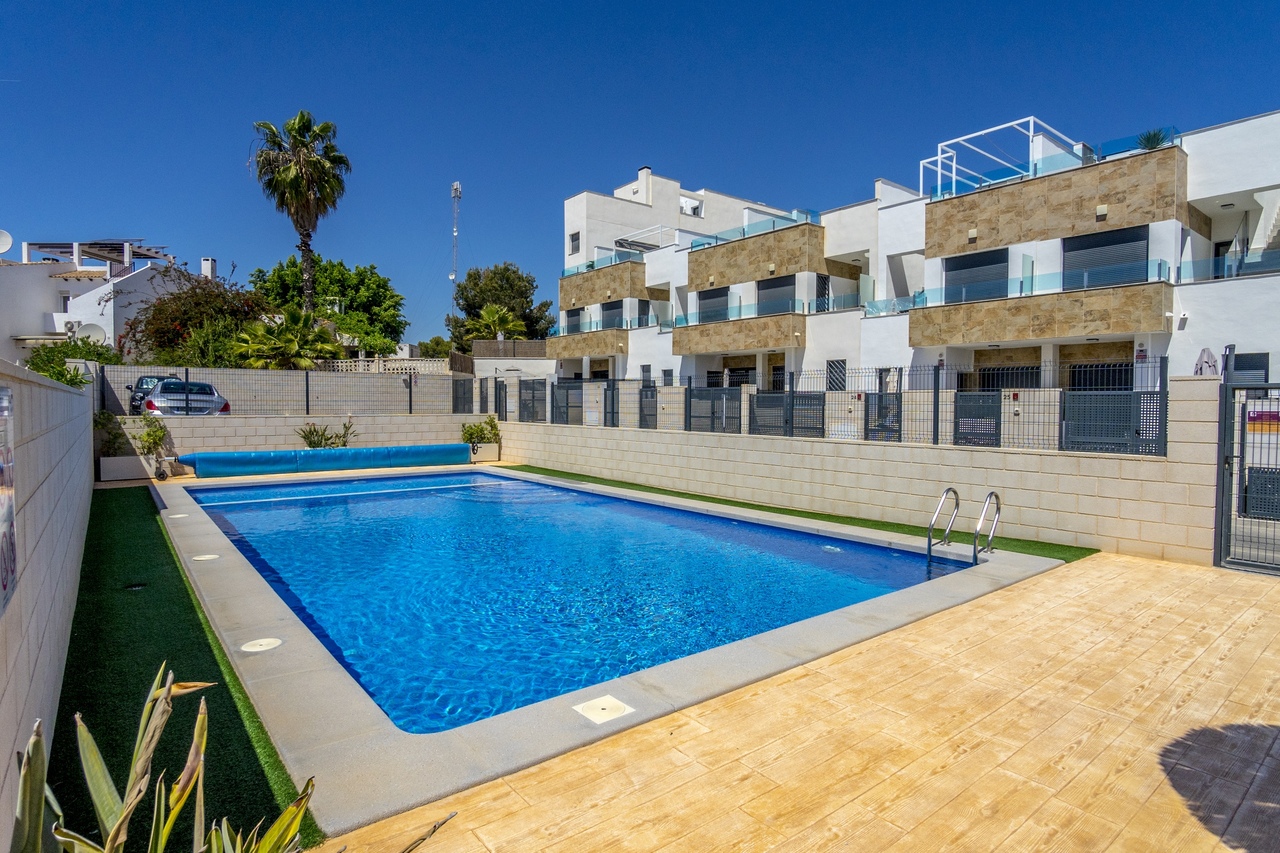 Town House for sale in Villamartin, Alicante, Spain
