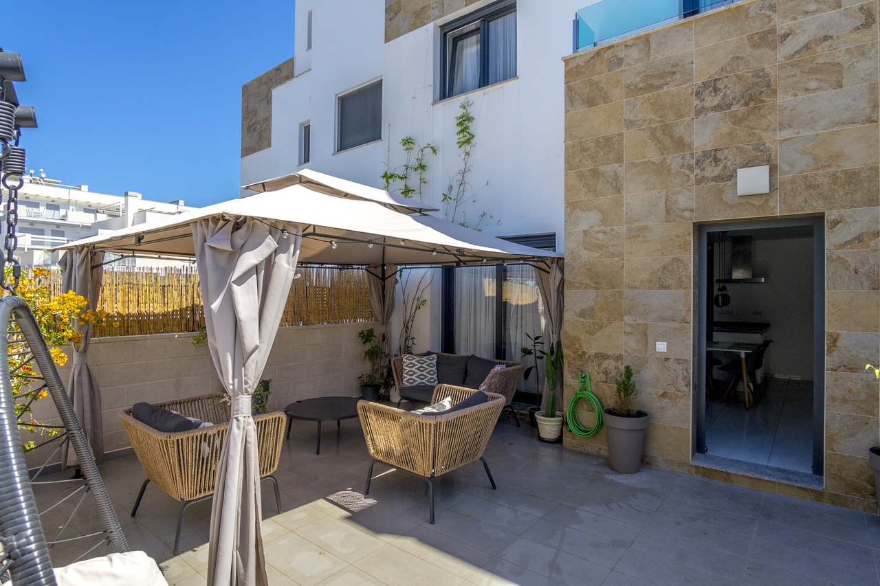 Town House for sale in Villamartin, Alicante, Spain