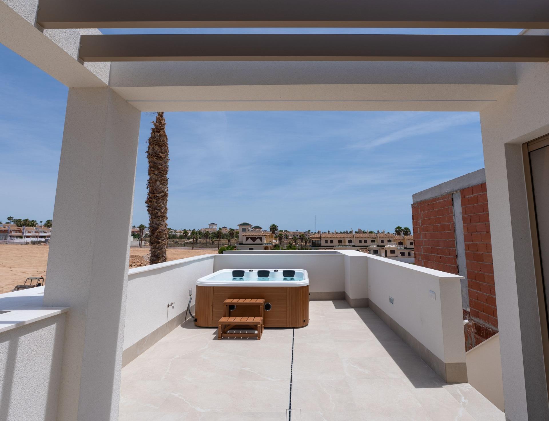 Quad House for sale in Los Alcázares, Murcia, Spain