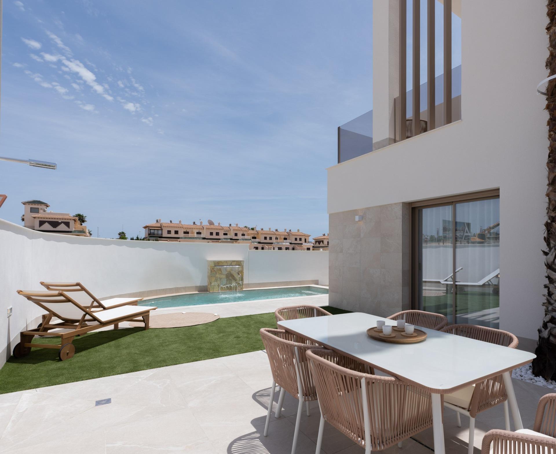 Villa for sale in Los Alcázares, Murcia, Spain