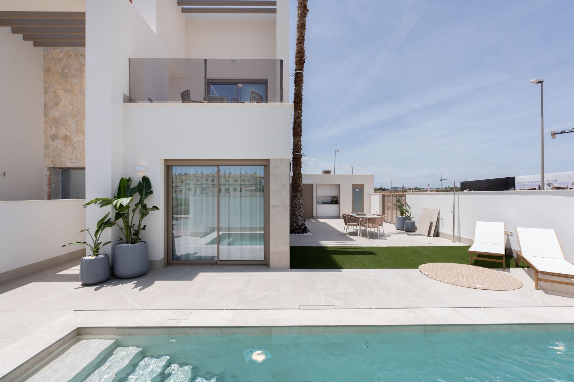 Villa for sale in Los Alcázares, Murcia, Spain