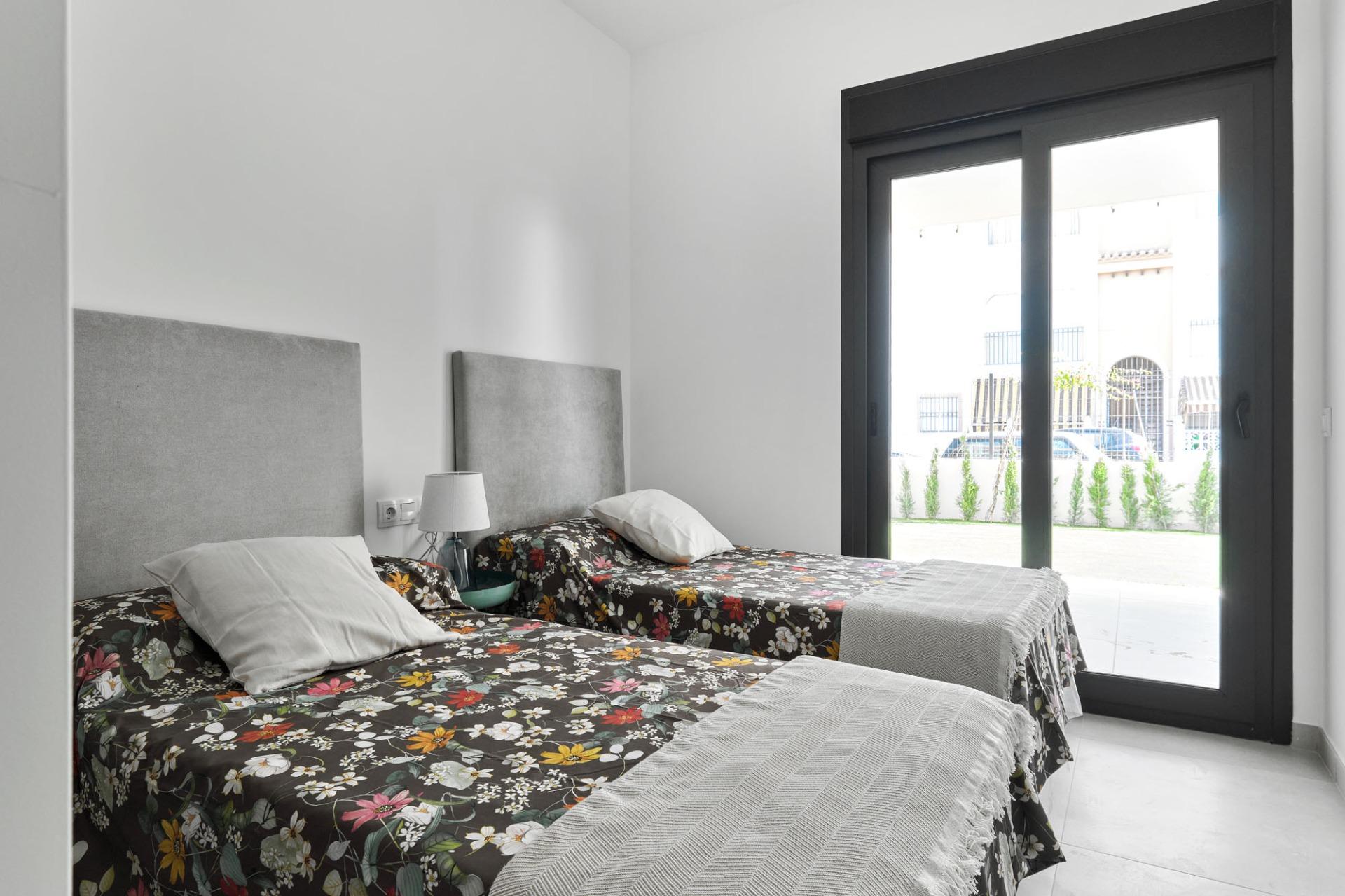 Bungalow for sale in Torrevieja, Alicante, Spain