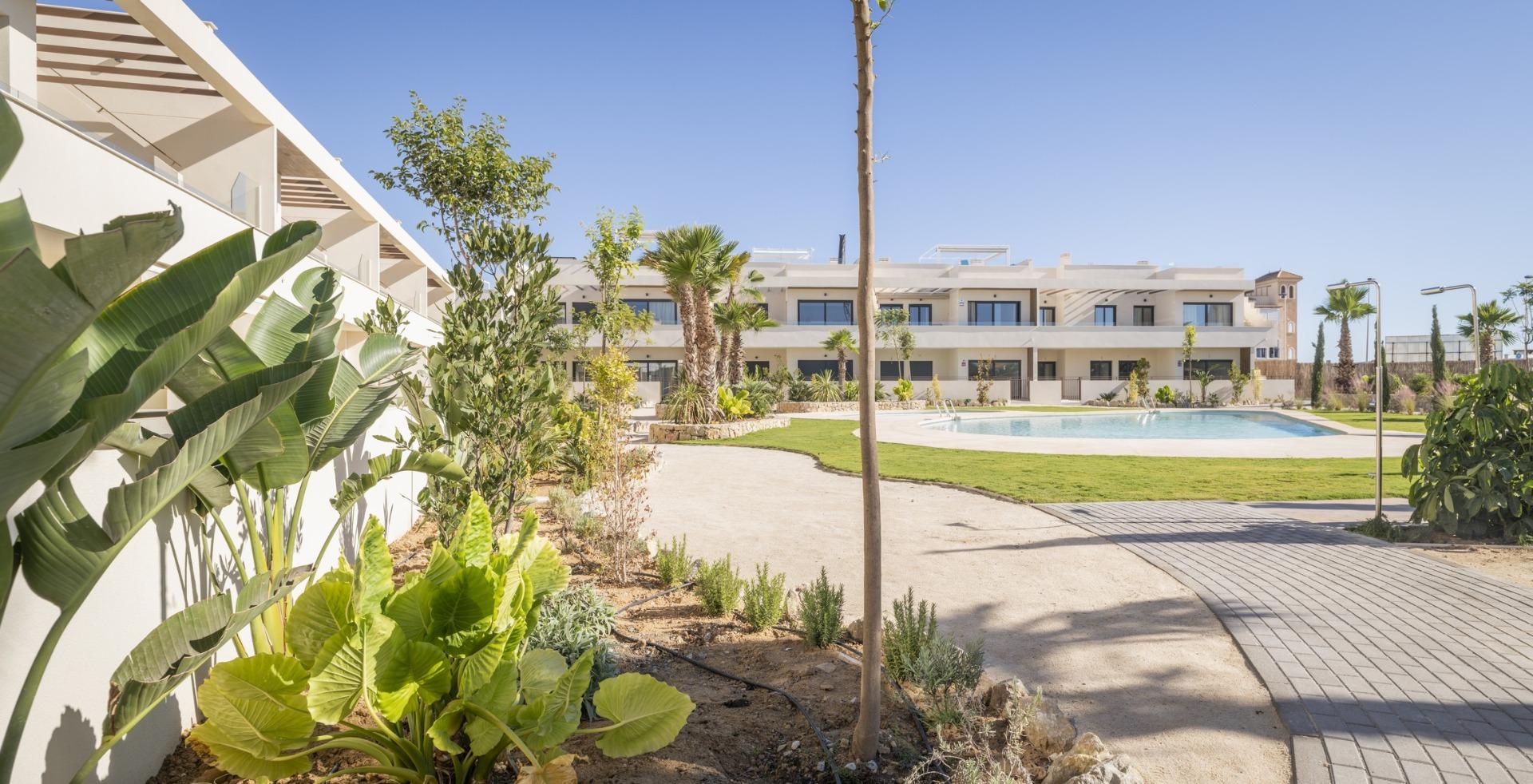 Bungalow for sale in Torrevieja, Alicante, Spain