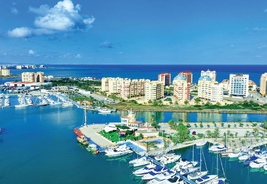 Apartment for sale in La Manga Del Mar Menor, Murcia, Spain