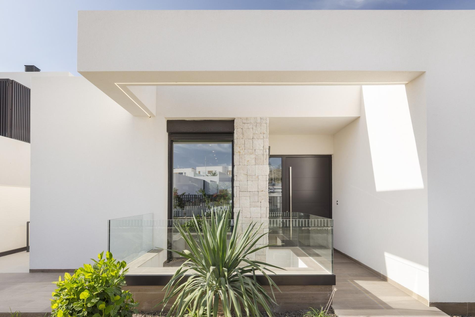 Villa for sale in Algorfa, Alicante, Spain