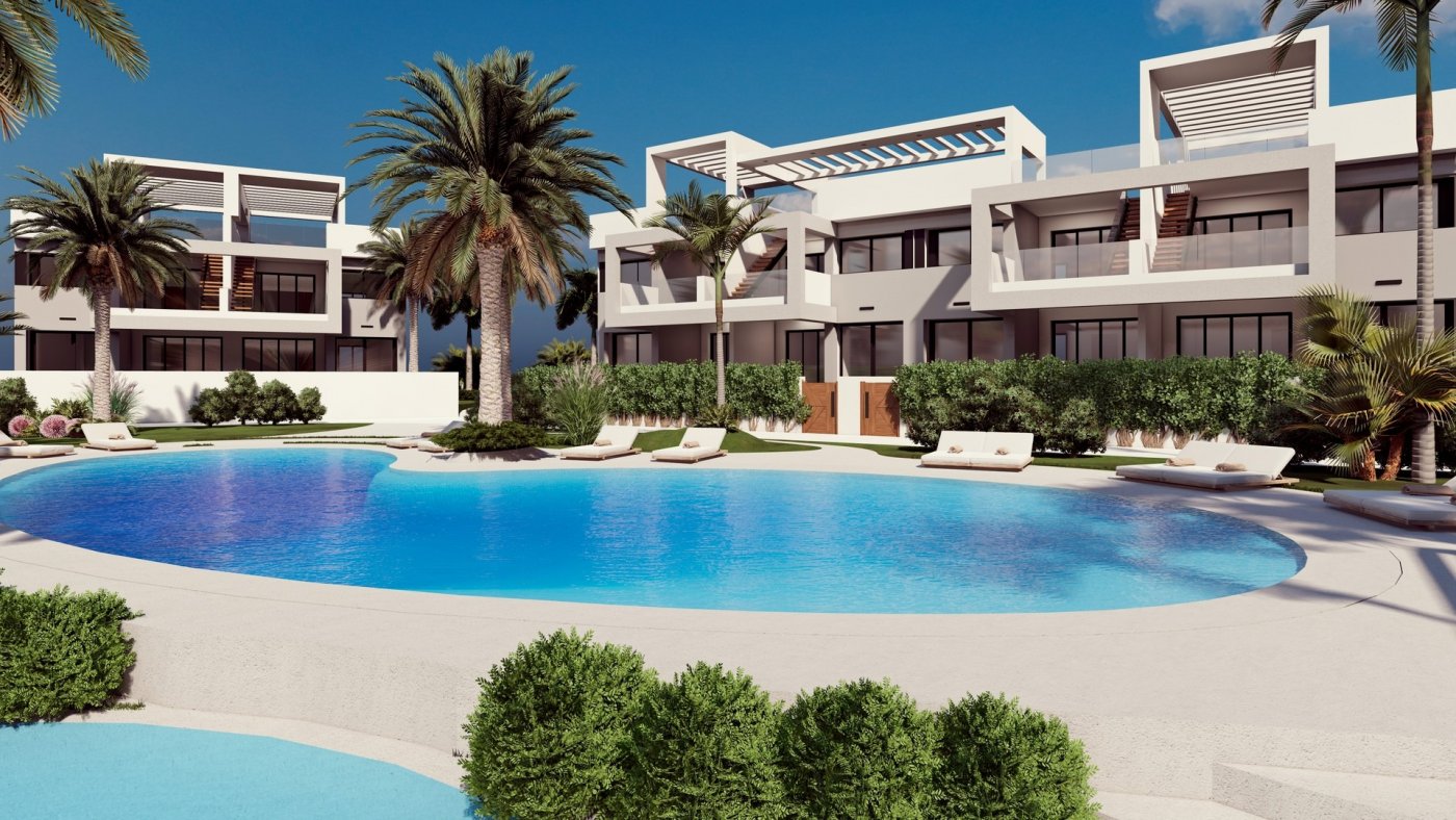 Bungalow for sale in Torrevieja, Alicante, Spain