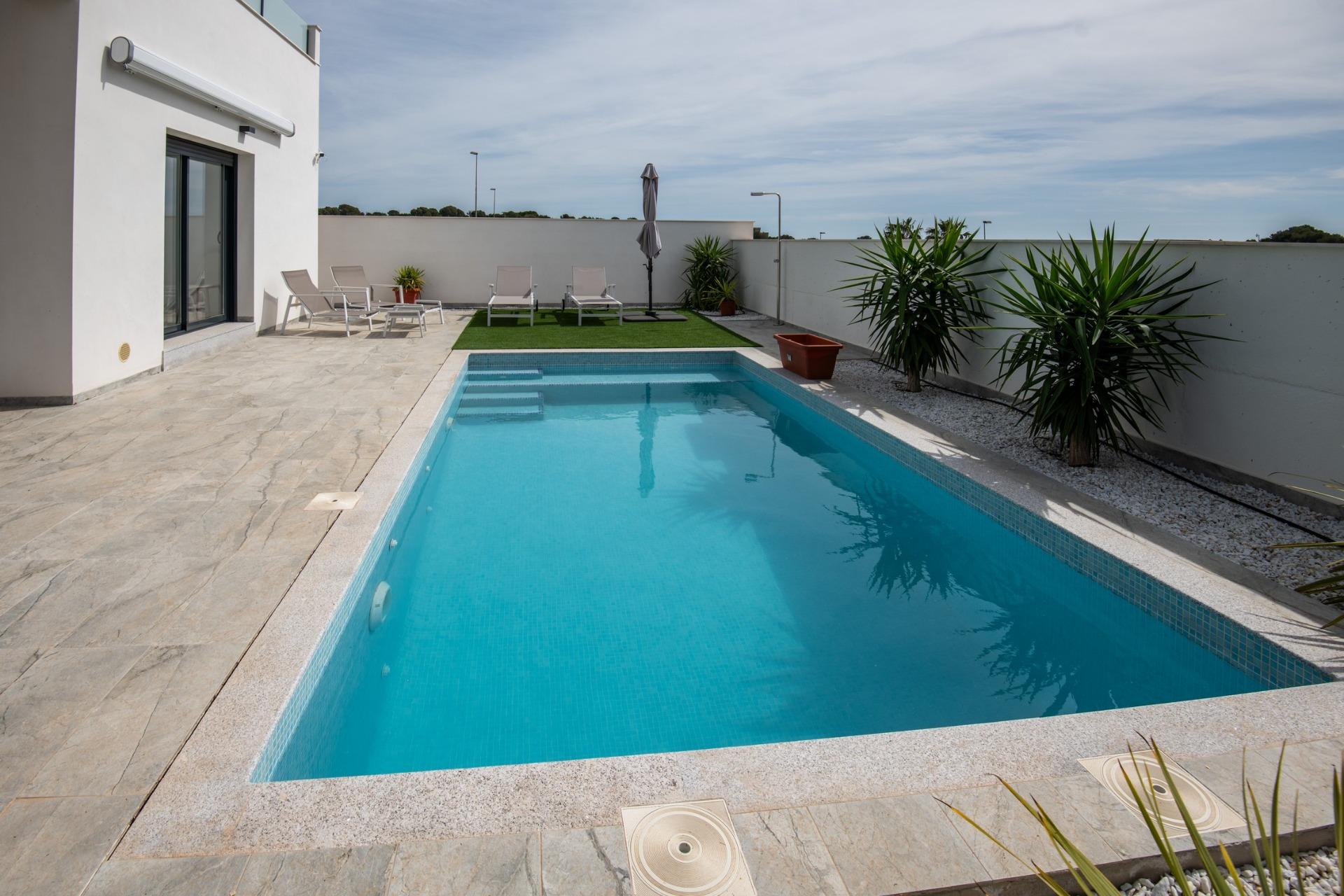 Villa for sale in Pilar De La Horadada, Alicante, Spain
