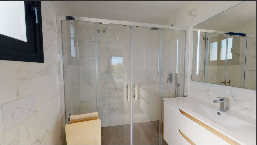 Villa for sale in La Nucia, Alicante, Spain