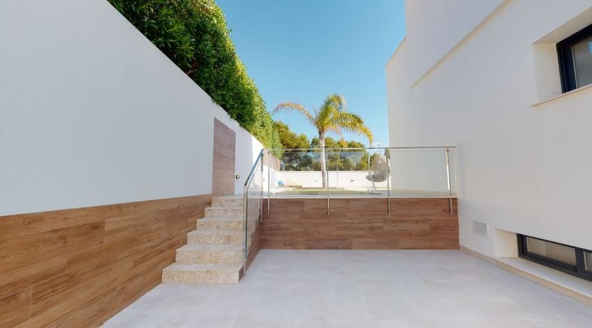 Villa for sale in La Nucia, Alicante, Spain