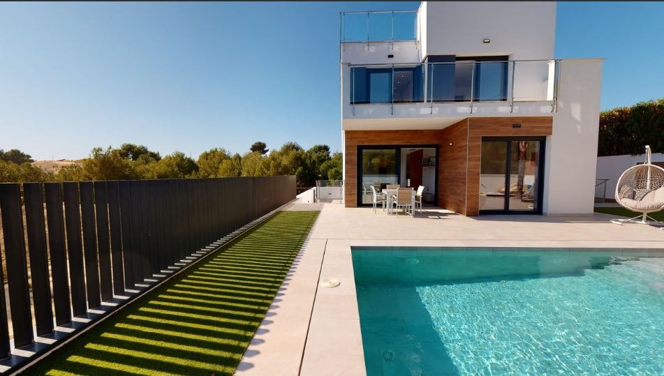 Villa for sale in La Nucia, Alicante, Spain