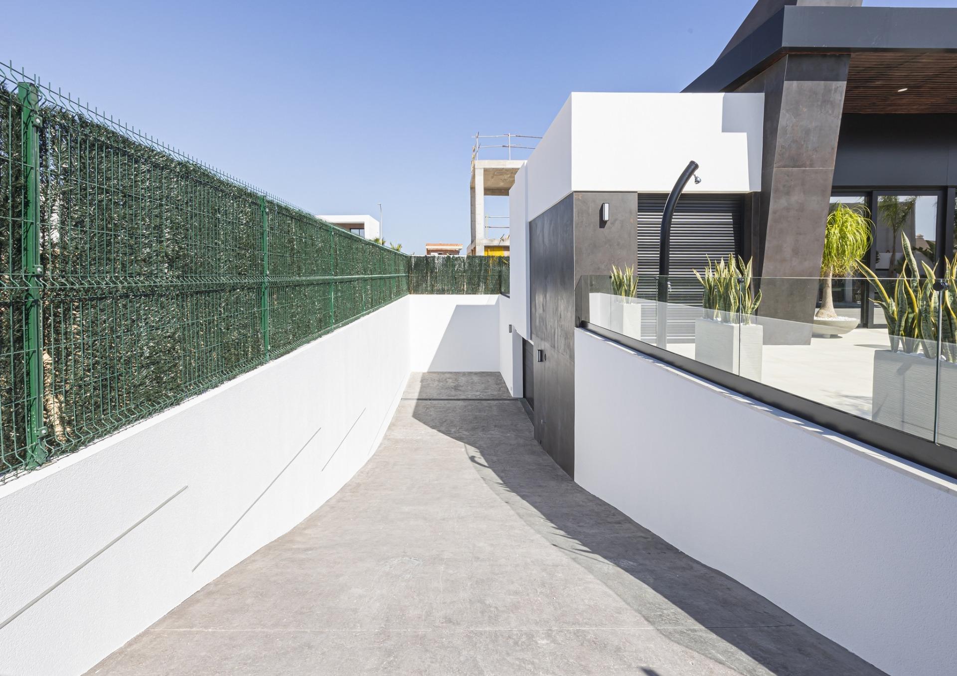 Villa for sale in Rojales, Alicante, Spain