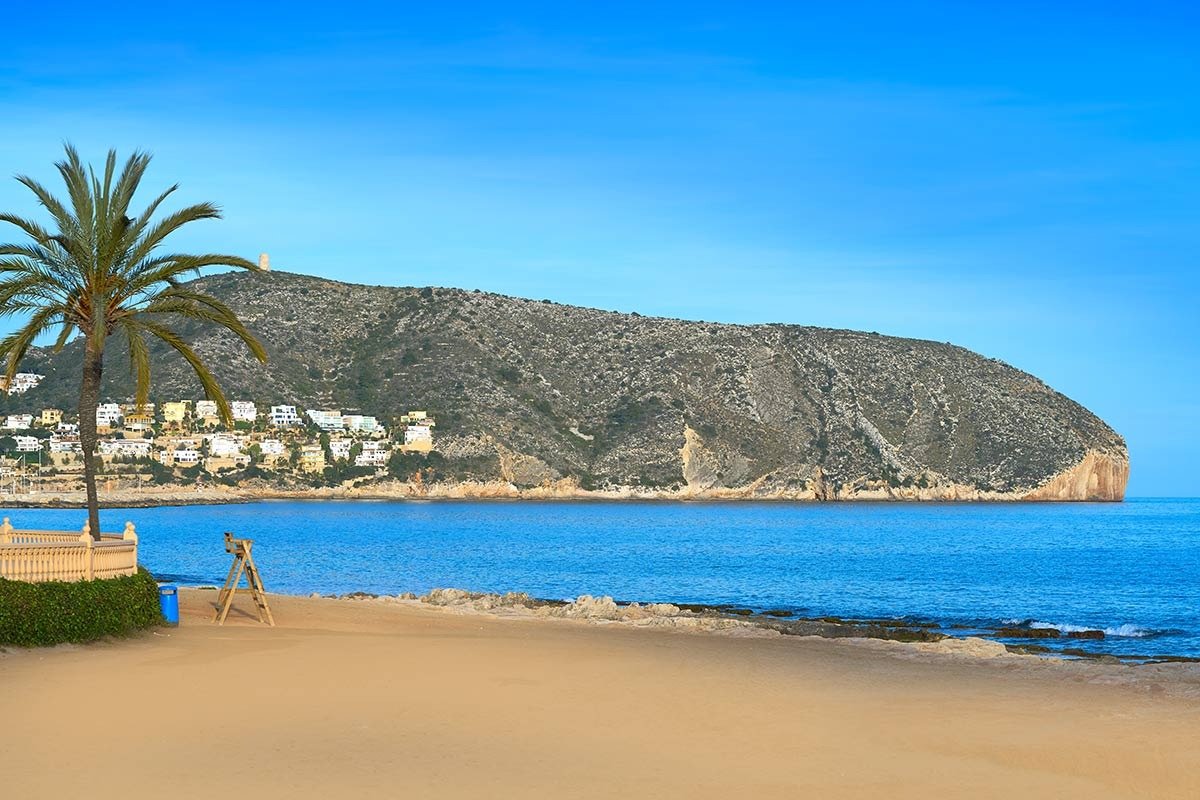 Villa for sale in Morairateulada, Alicante, Spain