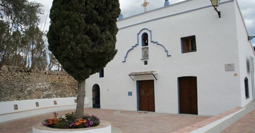 Villa for sale in Morairateulada, Alicante, Spain