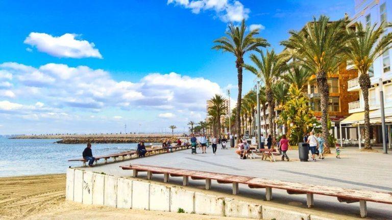 Penthouse for sale in Torrevieja, Alicante, Spain