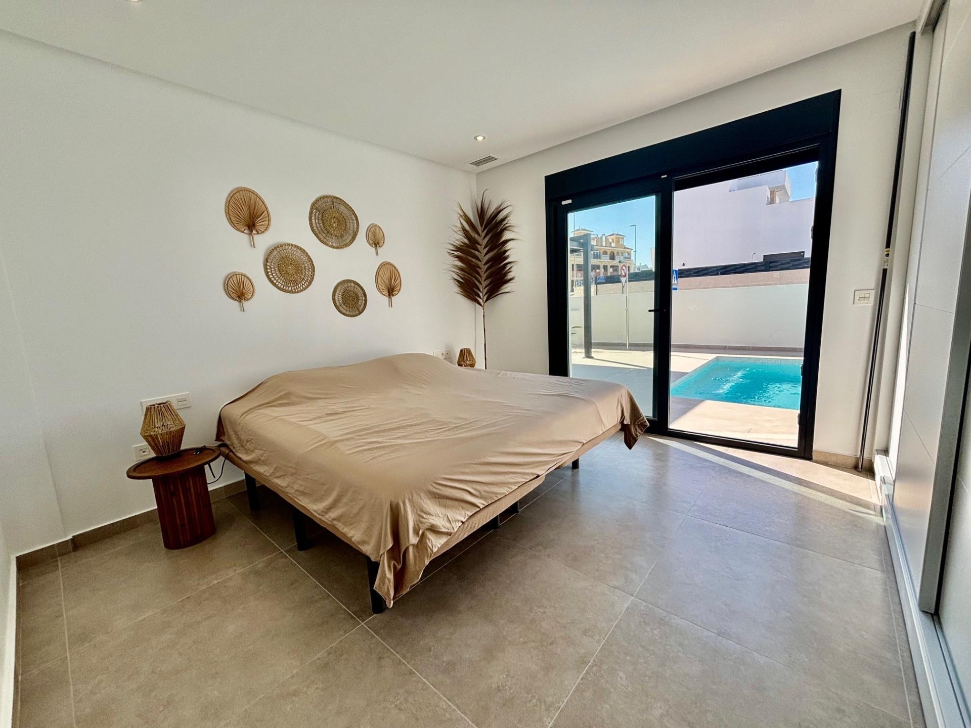 Villa for sale in Rojales, Alicante, Spain
