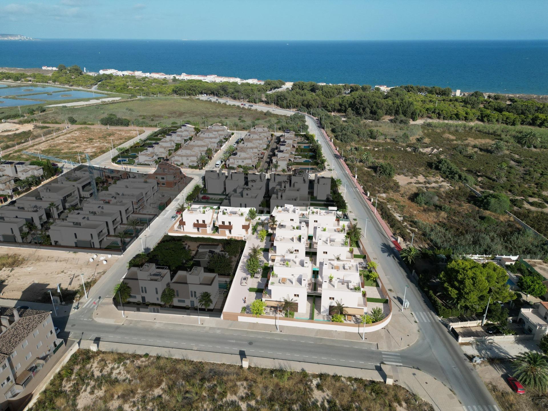 Villa for sale in La Marina, Alicante, Spain