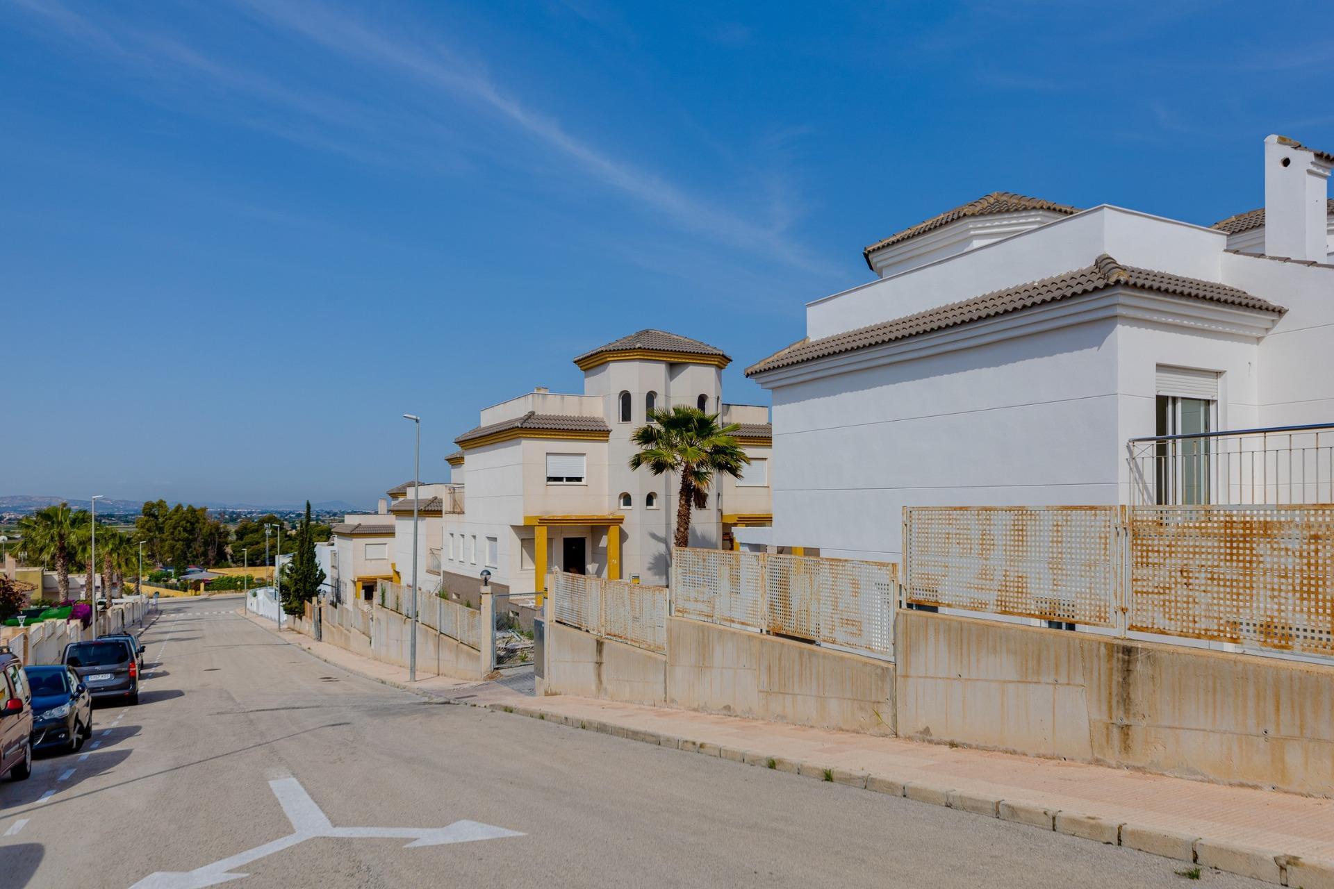 Villa for sale in San Fulgencio, Alicante, Spain