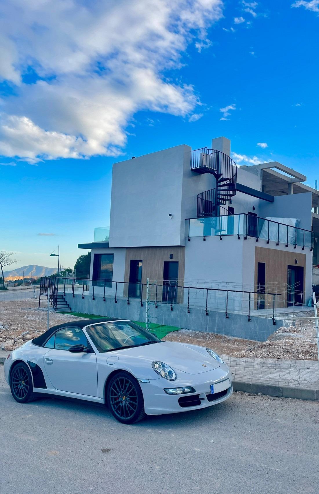 Villa for sale in Polop, Alicante, Spain