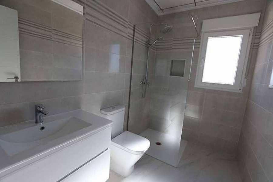 Villa for sale in Pinoso, Alicante, Spain