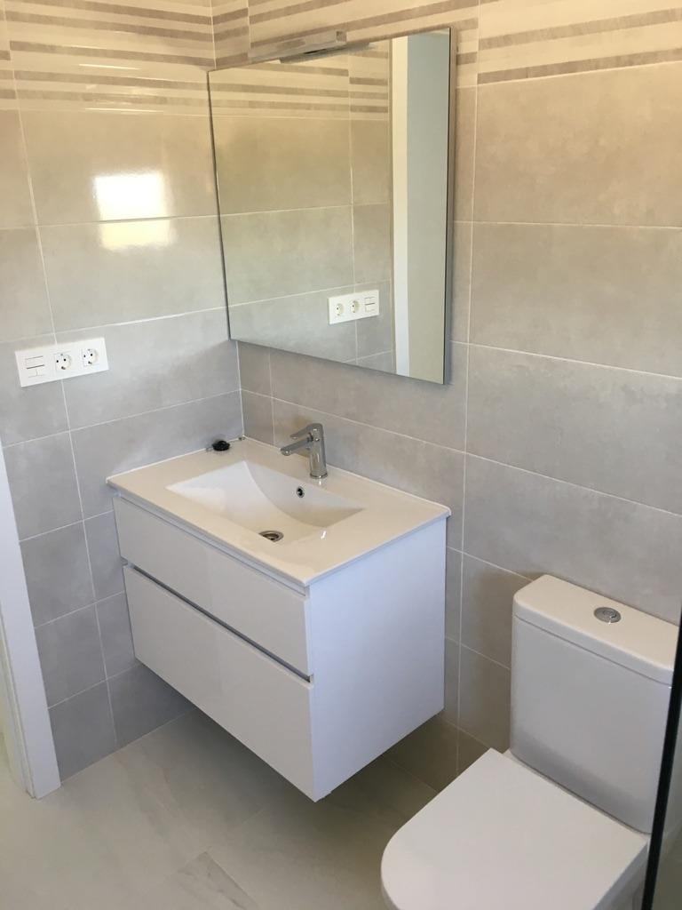 Villa for sale in Pinoso, Alicante, Spain