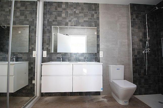 Villa for sale in Pinoso, Alicante, Spain
