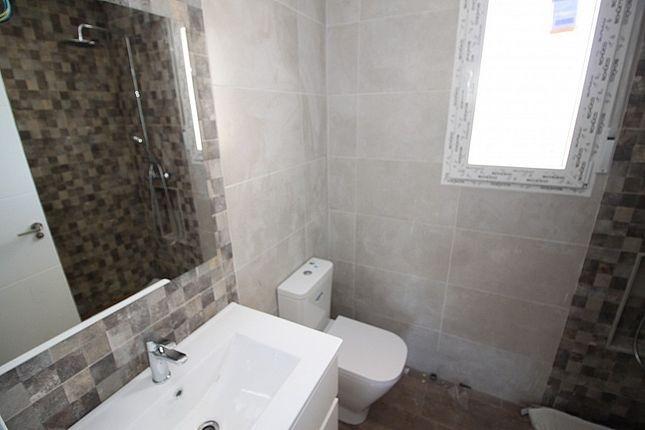 Villa for sale in Pinoso, Alicante, Spain