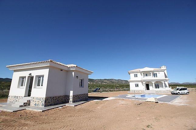 Villa for sale in Pinoso, Alicante, Spain