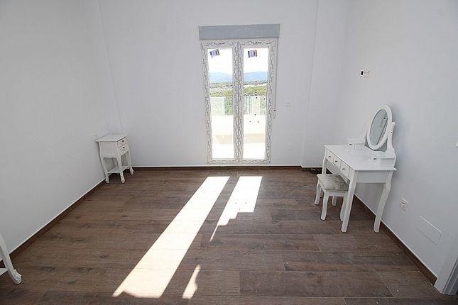 Villa for sale in Pinoso, Alicante, Spain