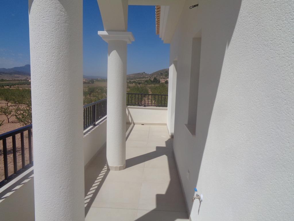 Villa for sale in Pinoso, Alicante, Spain