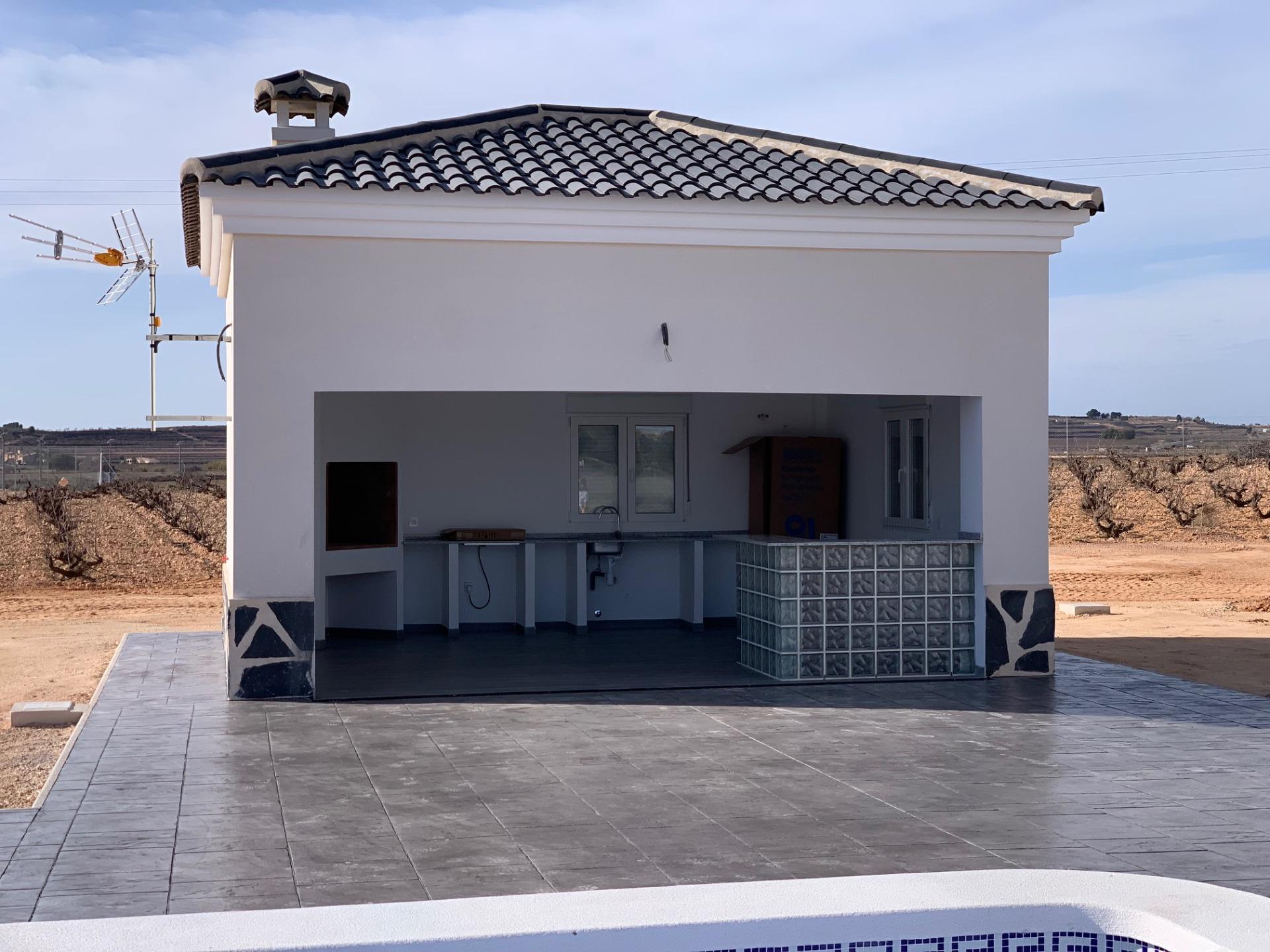 Villa for sale in Pinoso, Alicante, Spain