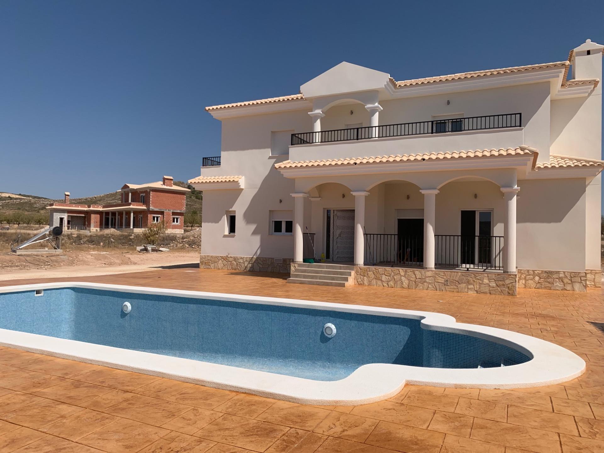 Villa for sale in Pinoso, Alicante, Spain
