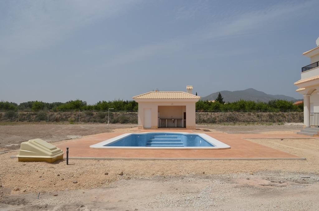 Villa for sale in Pinoso, Alicante, Spain