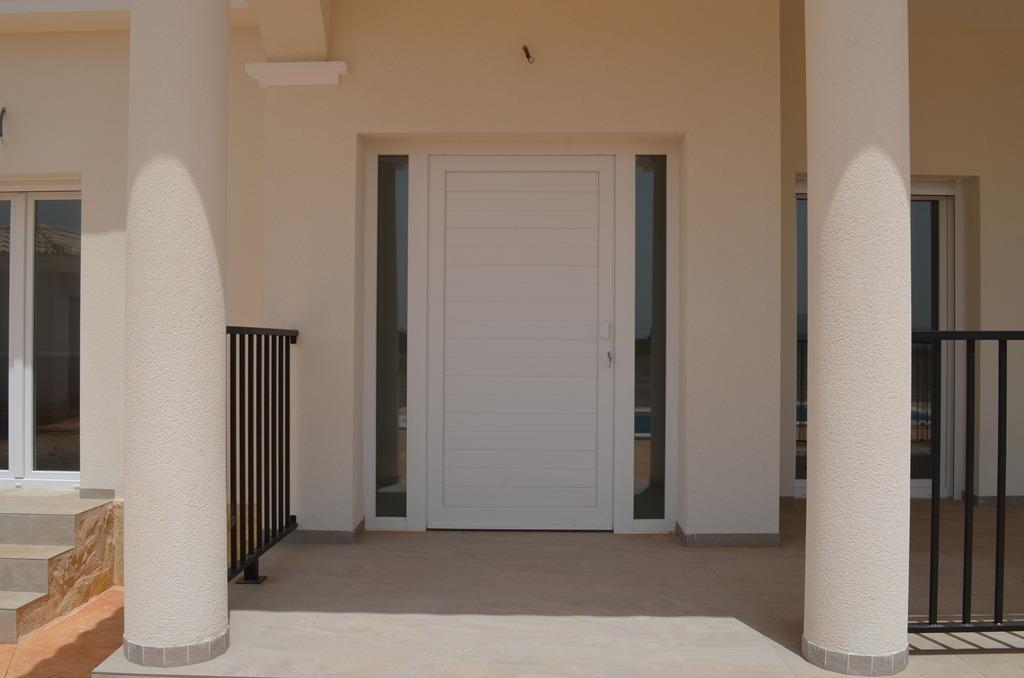 Villa for sale in Pinoso, Alicante, Spain