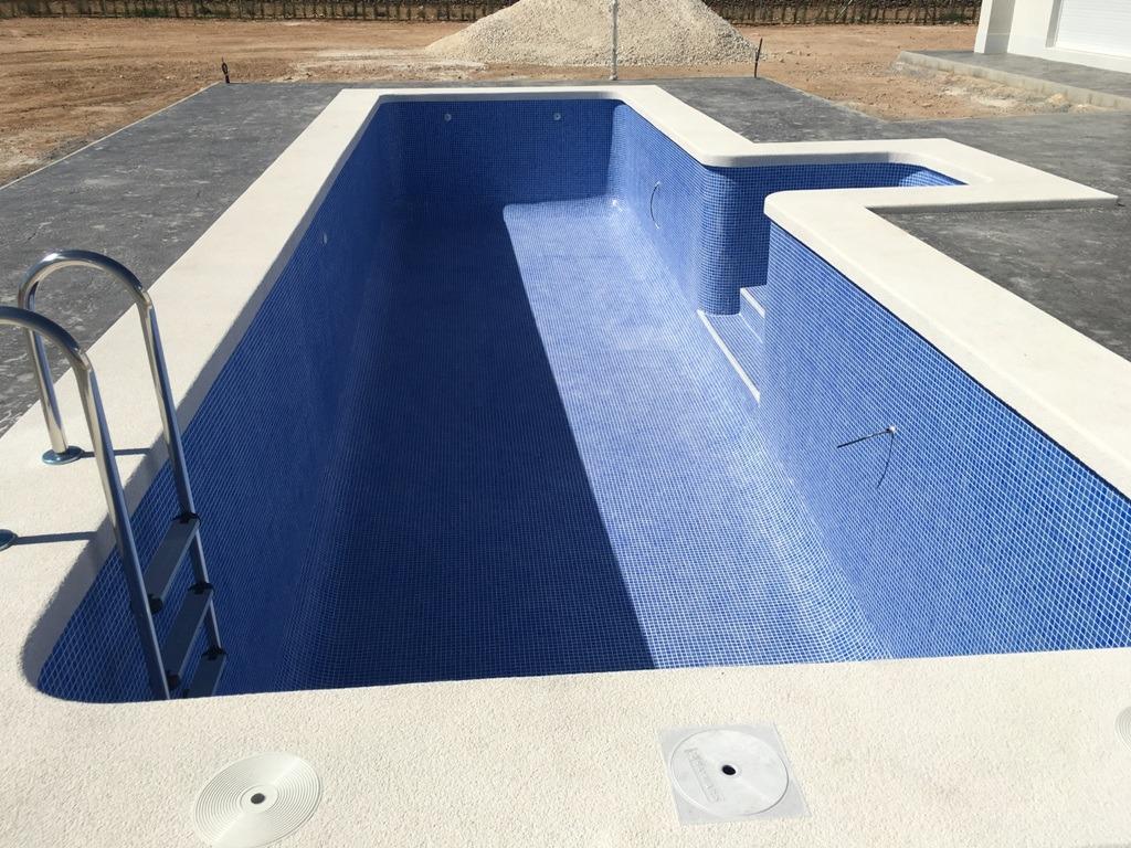 Villa for sale in Pinoso, Alicante, Spain