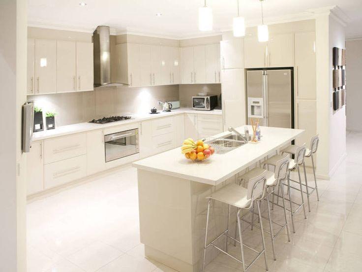 Villa for sale in Pinoso, Alicante, Spain