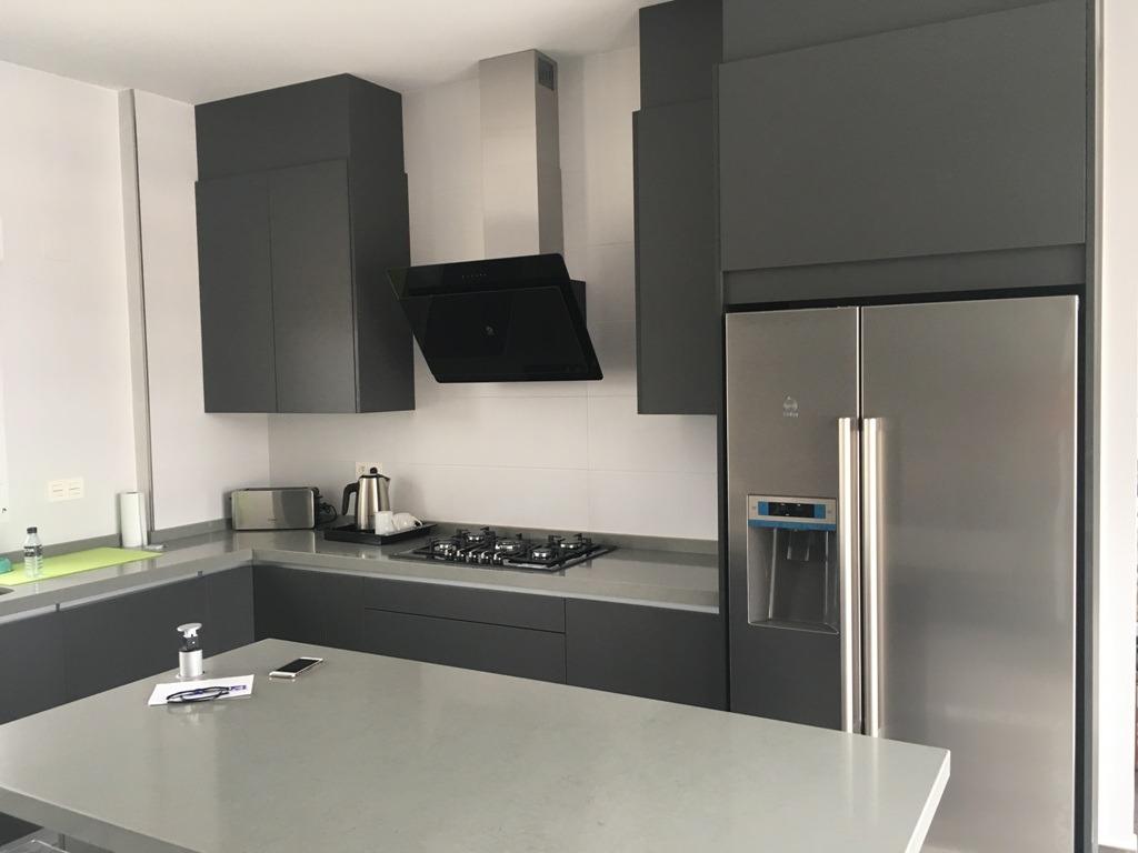 Villa for sale in Pinoso, Alicante, Spain