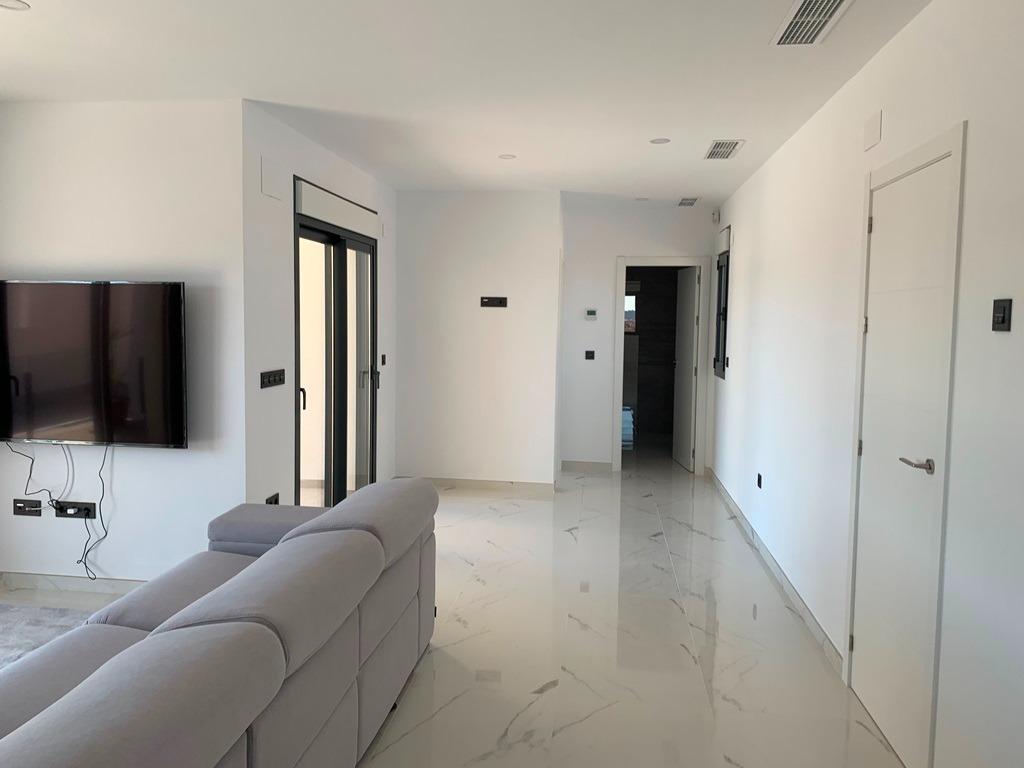 Villa for sale in Pinoso, Alicante, Spain