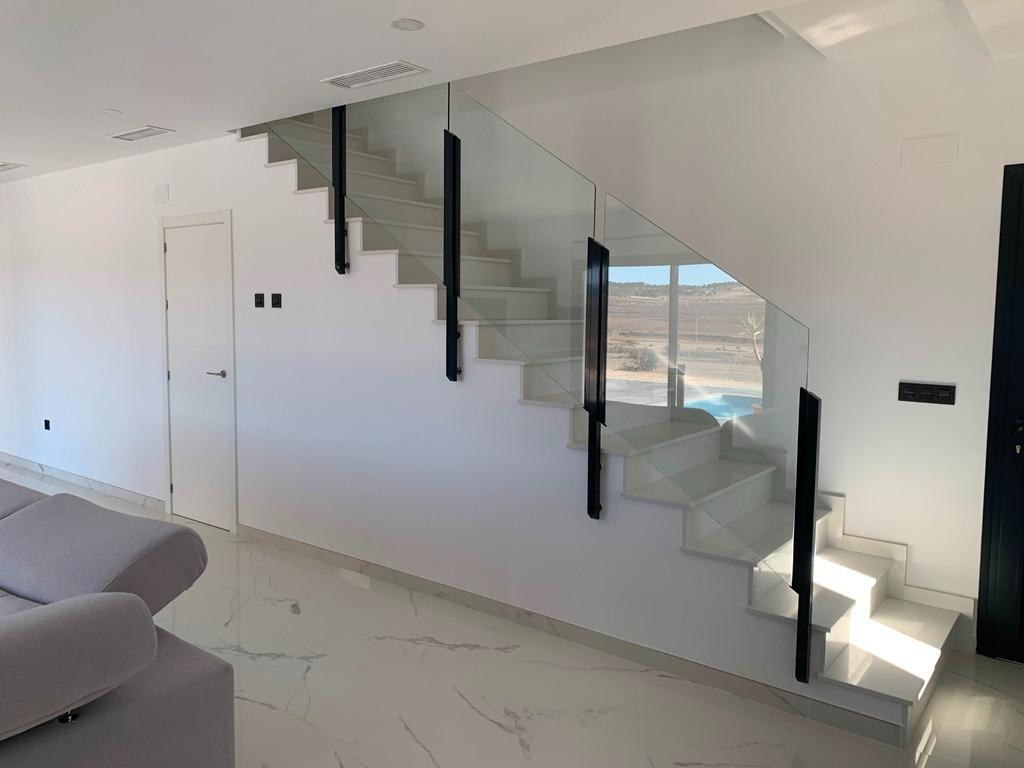 Villa for sale in Pinoso, Alicante, Spain