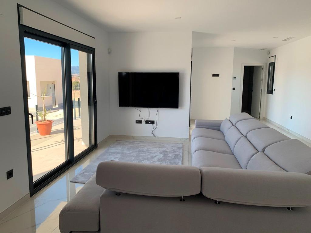 Villa for sale in Pinoso, Alicante, Spain