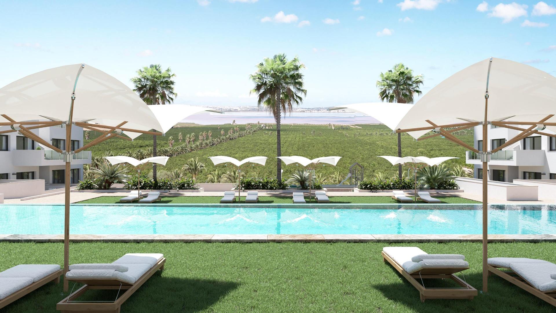 Bungalow for sale in Torrevieja, Alicante, Spain