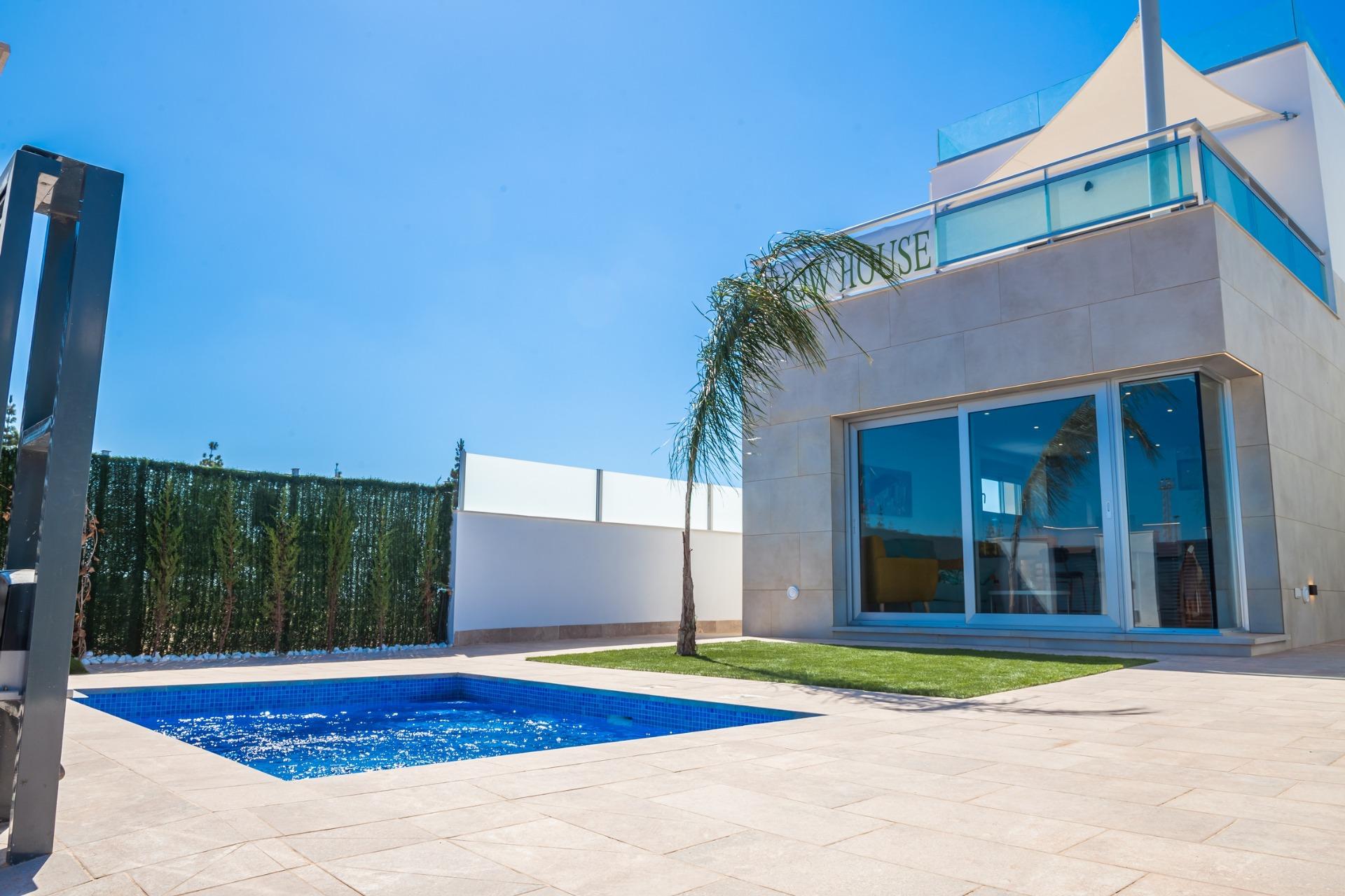 Villa for sale in Los Alcázares, Murcia, Spain