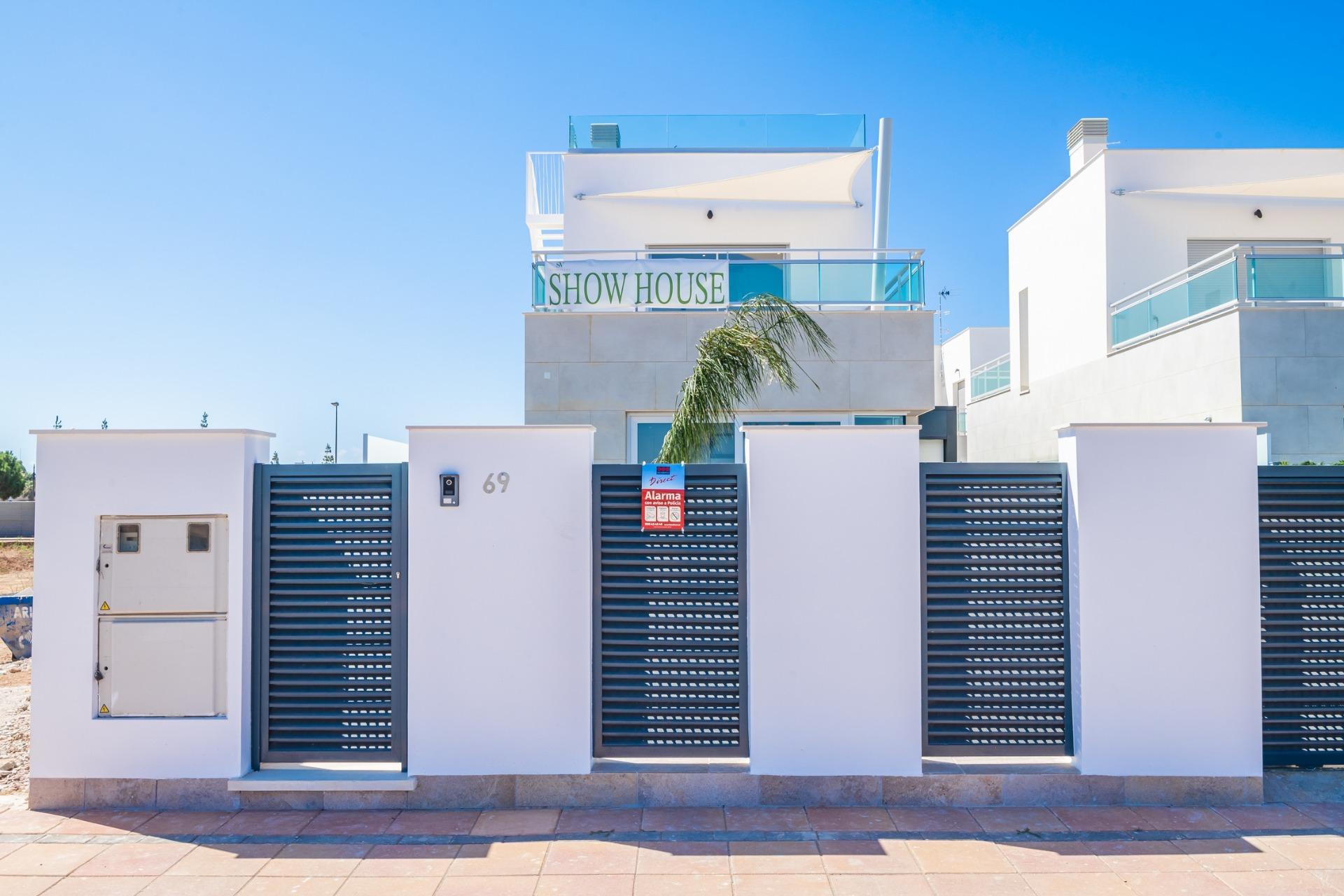 Villa for sale in Los Alcázares, Murcia, Spain